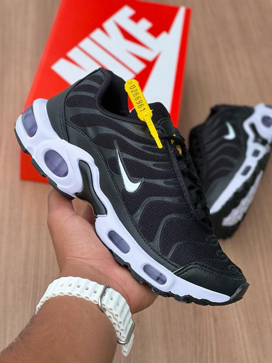 AIR MAX TN BLACK