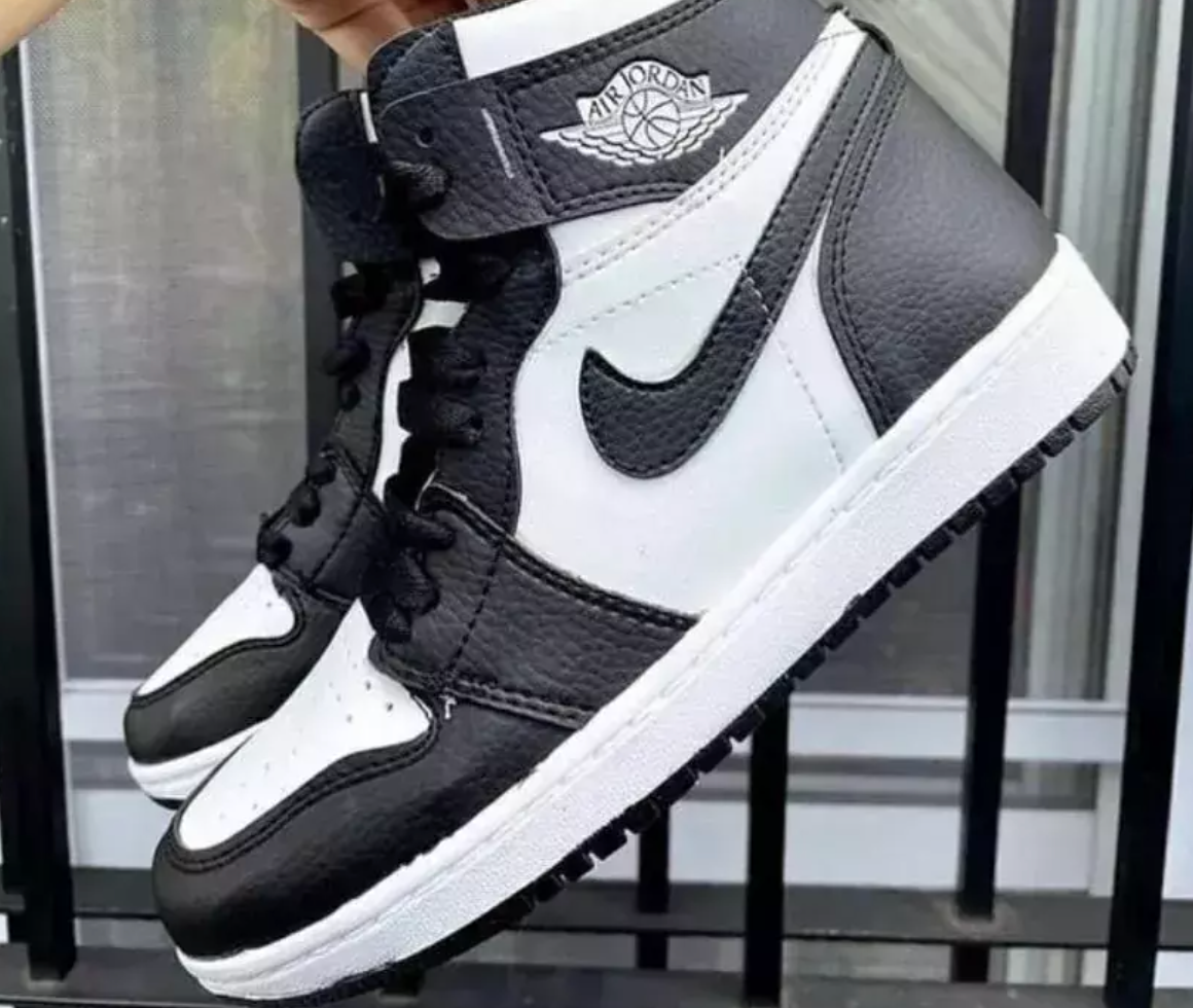 JORDAN 1 HIGH PANDA