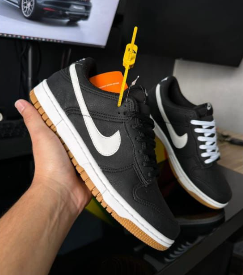 SB DUNK BLACK WHITE