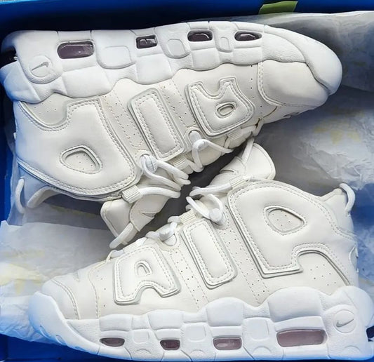 UPTEMPO TRIPLE WHITE